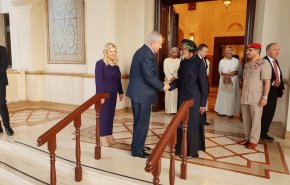 فيديو: ماذا فعل أهل سلطنة عمان رفضا لزيارة نتنياهو؟