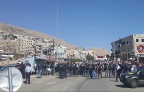 القوات الإسرائيلية تهاجم المعتصمين في الجولان السوري المحتل
