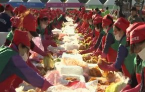 شاهد: مهرجان خيري في كوريا الجنوبية اعد هذه الوجبة للفقراء