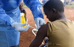 أوغندا تبدأ في حملة تطعيم ضد الإيبولا خوفا من انتقاله من الكونغو