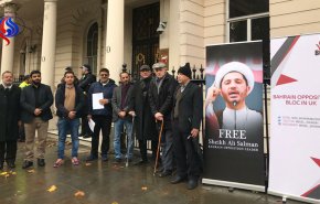 معترضان به حبس شیخ سلمان در لندن تجمع کردند