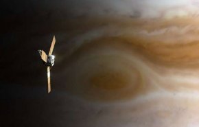 هدوء غريب في مركز أضخم عواصف المجموعة الشمسية