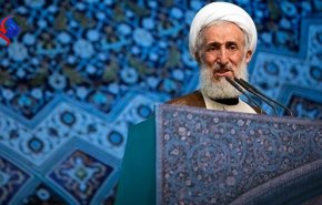 خطیب نماز جمعه تهران: باور کنیم آمریکا هیمنه گذشته را در دنیا ندارد
