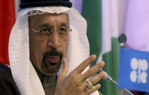 انتقاد وزیر انرژی سعودی از تصمیم آمریکا در معافیت 8 کشور از تحریم ها علیه ایران/ عربستان صادرات نفت خود را روزانه 500 هزار بشکه کاهش می‌دهد!