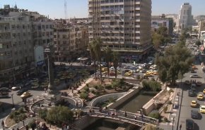 بالفيديو.. توافد السياح الأردنيين على سوريا بعد فتح معبر نصيب جابر