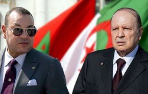 بوتفليقة يوجه برقية تهنئة إلى العاهل المغربي 