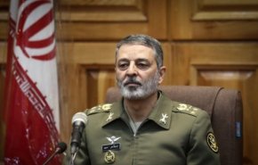 قائد الجيش الايراني: على قواتنا ان تكون في اقصى حالات الجاهزية