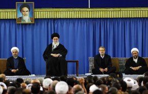 قائد الثورة : يخسأ كل من يهدد الشعب الايراني