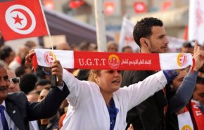 تونس: لماذا تصاعدت دعوات اتحاد الشغل للإضراب الآن؟