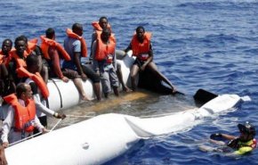 البحرية الليبية: إنقاذ أكثر من 100 مهاجر غير شرعي قبالة السواحل الليبية