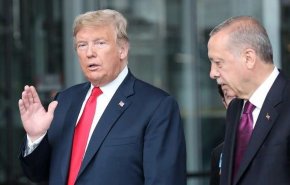 ترامب يلغي لقاء رسميا مع رئيسي تركيا وكوريا الجنوبية