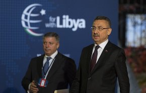 ما هي مواقف الحکومات المختلفة حیال الازمة الليبية؟