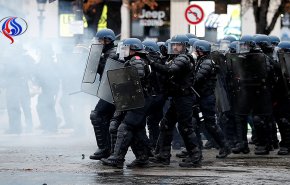 تأهب الشرطة الفرنسية لمزيد من الاحتجاجات العنيفة 