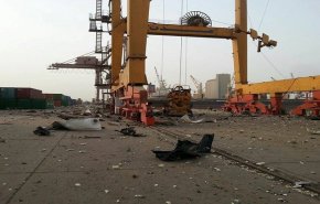 شاهد: شهداء وجرحى بغارات للعدوان على ميناء الحديدة وصعدة /18+