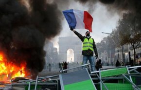 فرنسا تستعد لاحتجاجات السبت وتنشر 89 ألف شرطي 