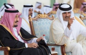 أميرقطر يتلقى دعوة من الملك سلمان لحضور القمة الخليجية