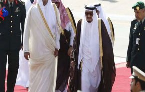 بلومبرگ: ممکن است قطر برای فشار به ریاض از شورای همکاری خارج شود