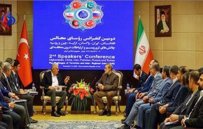 لاريجاني يؤكد ضرورة تعاون ايران وباكستان لمكافحة الارهاب