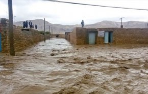 فيديو.. السيول تغرق 3 مخيمات في الموصل 