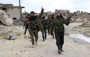 تناحر الفصائل المسلحة يقضي على 411 شخصا في ادلب 