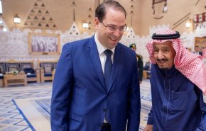 هل يعود الشاهد؟! هكذا سخر التونسيون من زيارة رئيس الوزراء للسعودية