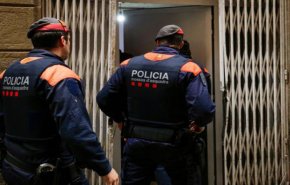 إسباني يخفي جثة أمه عاماً كاملاً للحصول على معاشها