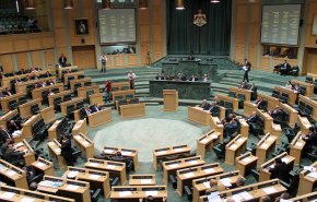 مجلس النواب الأردني يستضيف القائم بالأعمال السوري