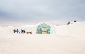 شاهد بالصور.. افتتاح فندق لمحبي الثلوج في السويد 