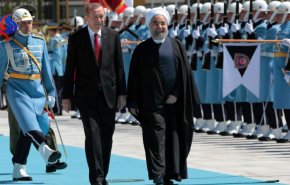 استقبال رسمی اردوغان از روحانی در آنکارا
