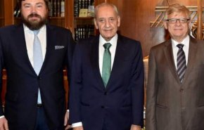 لبنان: بري يبحث مع السفير الروسي ووفد اقتصادي التعاون بين البلدين
