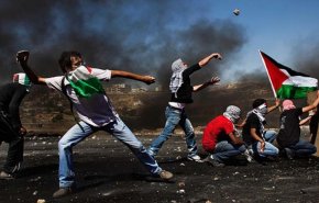 مسيرة العوده الـ39.. اصابة 4 فلسطينيين على حدود غزة
