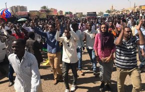 مقتل متظاهر سوداني خلال احتجاجات مدينة عطرة 