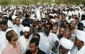 مطالبات باستدعاء وزير الداخلية السوداني الى البرلمان