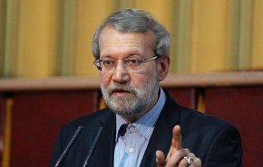 لاريجاني: محاولات خائبة لبعض انظمة المنطقة للتغلغل بين القوميات الإيرانية