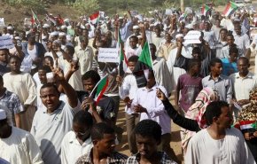 بالفيديو...تظاهرات في عدة مدن سودانية تحت شعار 