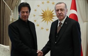 عطوان: هل التقارب التركي الباكستاني المتصاعد يأتي ردا على الغزل السعودي لسوريا؟