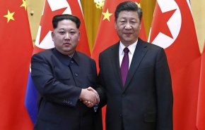 رهبر کره‌شمالی به دیدار رئیس‌جهمور چین رفت