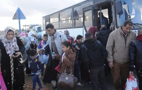 وصول دفعة جديدة من المهجرين السوريين من الأردن عبر معبر نصيب