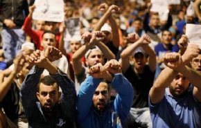 الحكومة المغربية ترضخ لاحتجاجات التجار وتوقف هذه الإجراءات!
