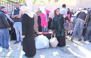 أكثر من 1400 لاجئ سوري يعودون من لبنان والأردن في يوم واحد