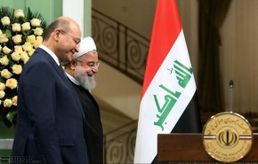 ظريف يكشف عن زيارة قريبة لروحاني الى العراق