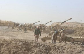 بالصور.. المدفعية العراقية تقصف مواقع 