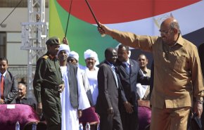 البشير يفاجيء السودانيين بمعلومات خطيرة 