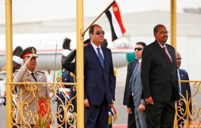  الرئيس السوداني في القاهرة لتعزير العلاقات الثنائية