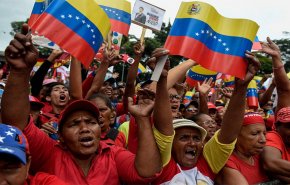 ​​​​​​​مسؤول دولي سابق يفضح السياسة التي تنتهجها أمريكا في فنزويلا