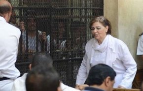 إنهيار سعاد الخولي نائب محافظ الإسكندرية بعد الحكم بسجنها