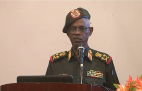 الجيش السوداني: متمسكون بقيادتنا ولن نسلم بلادنا للعملاء
