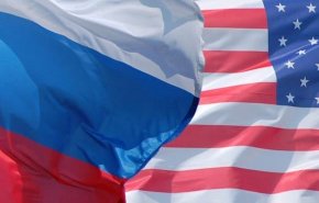 روسیه متقابلاً عضویت در پیمان منع موشکهای میان برد را تعلیق کرد