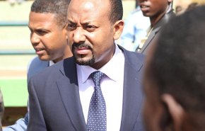 رئيس وزراء إثيوبيا يحذر من يهدد وحدة بلاده