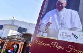 انتقادات شدید از سفر پاپ به امارات